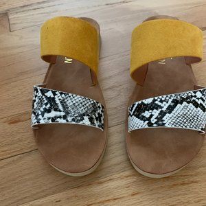 Coco & Carmen Slide Sandals, Size 7